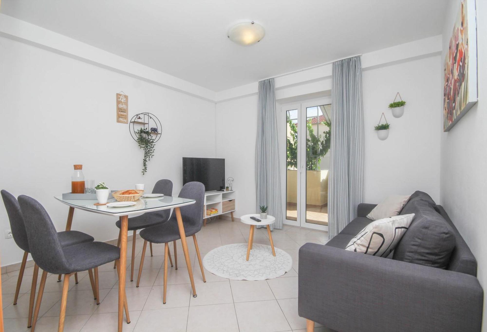 Family Petrov Apartments Vodice Pokój zdjęcie