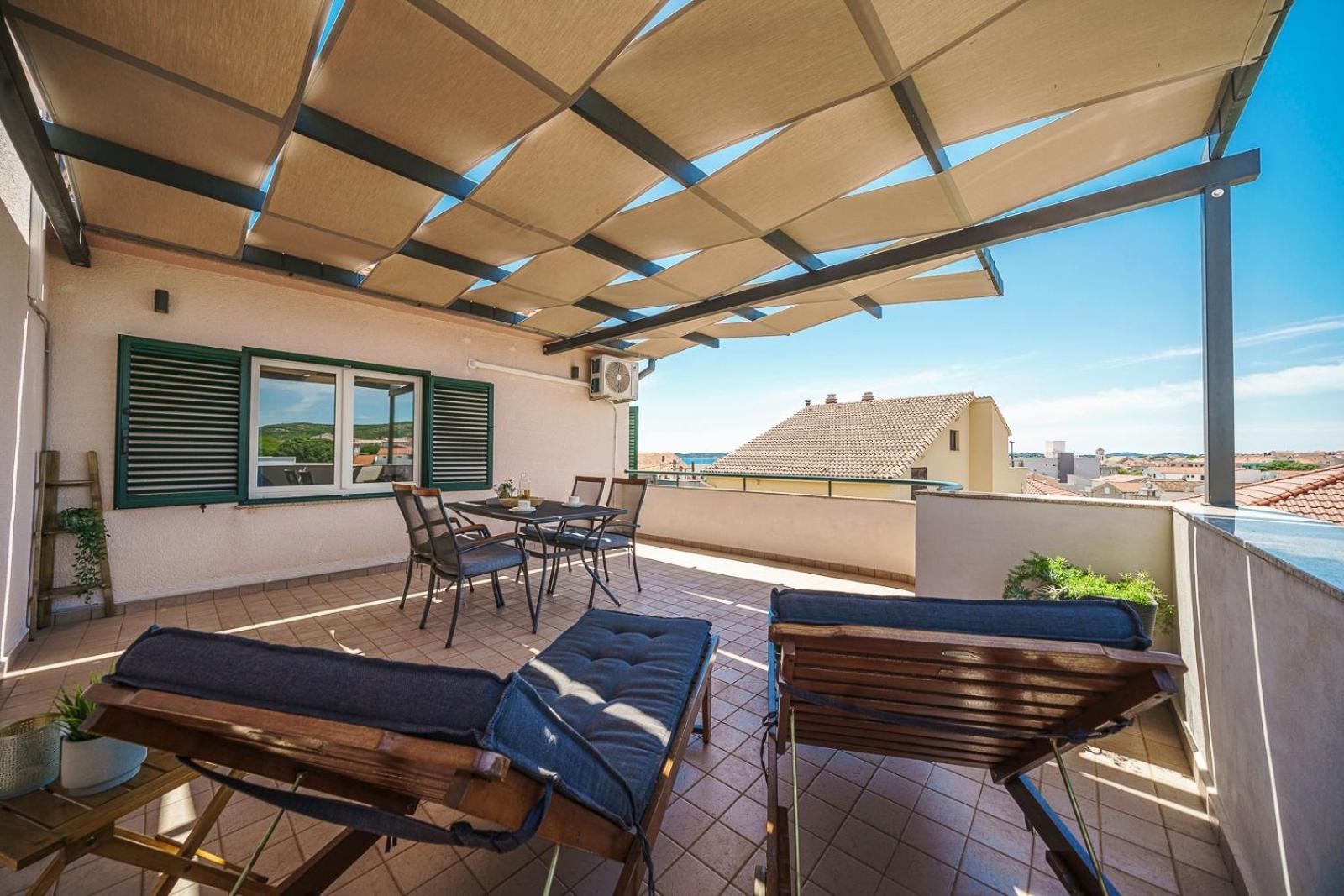 Family Petrov Apartments Vodice Zewnętrze zdjęcie